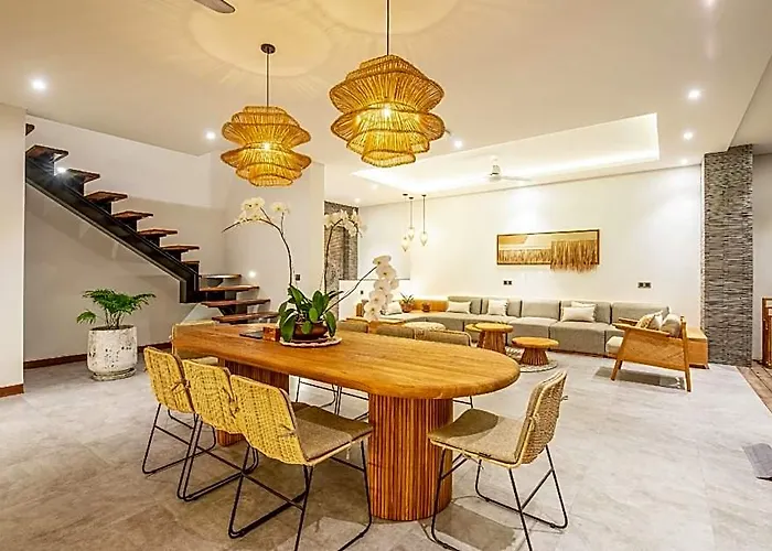 Sol N1 - Incredible 4 Bds Near Finns Club